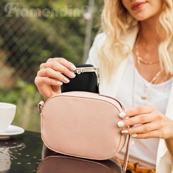 Vintage Black Leather Kiss Lock Coin Purse - Compact Portable Mini Wallet for Tr - Picture 7 of 8